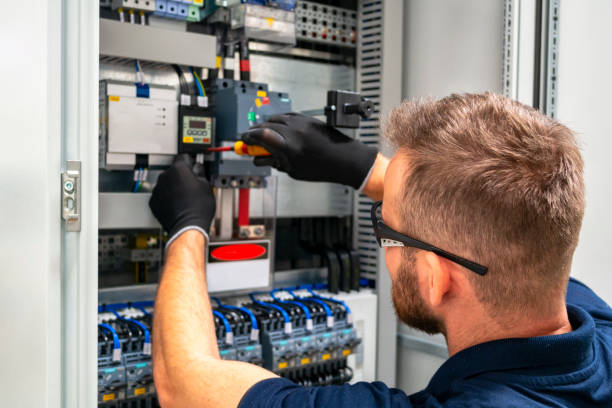 Best Electrical Contractors for Businesses  in De Soto, KS